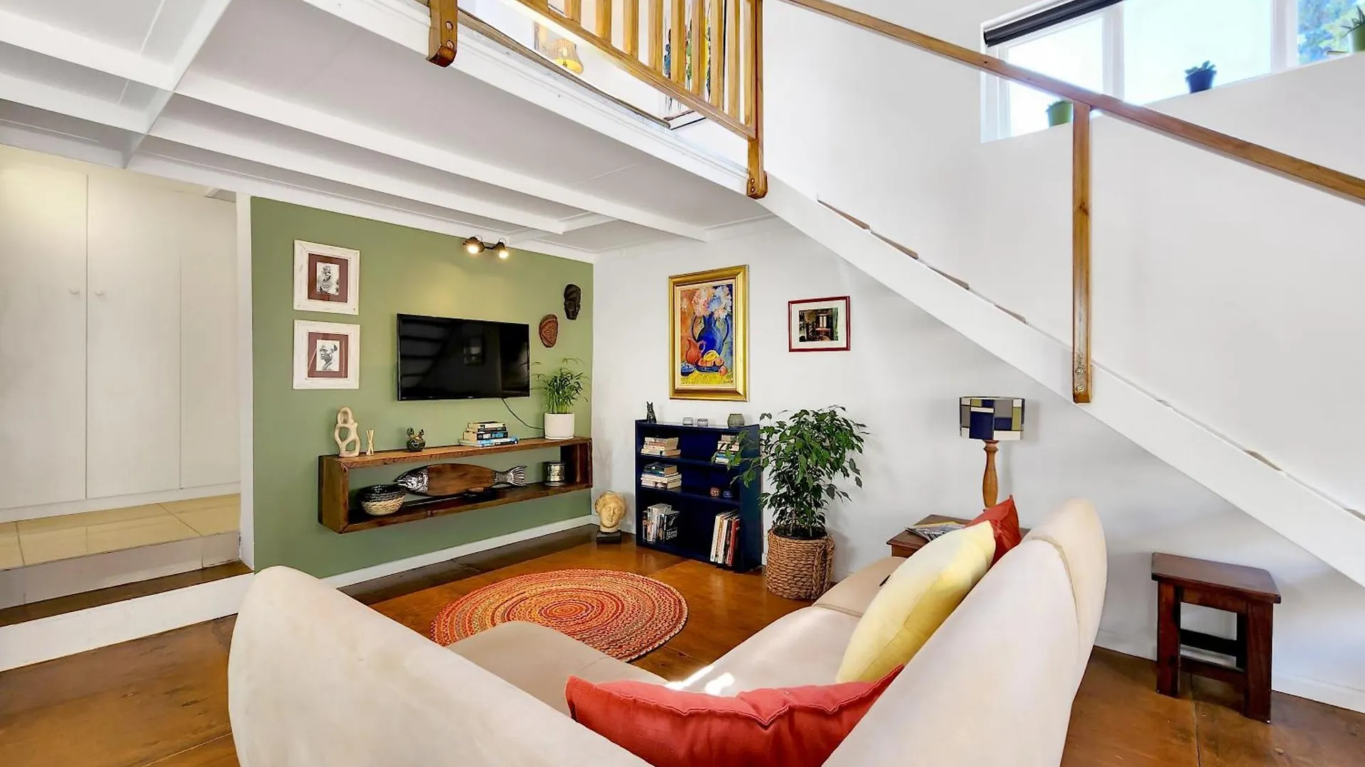 The Loft On Tudor Tokai