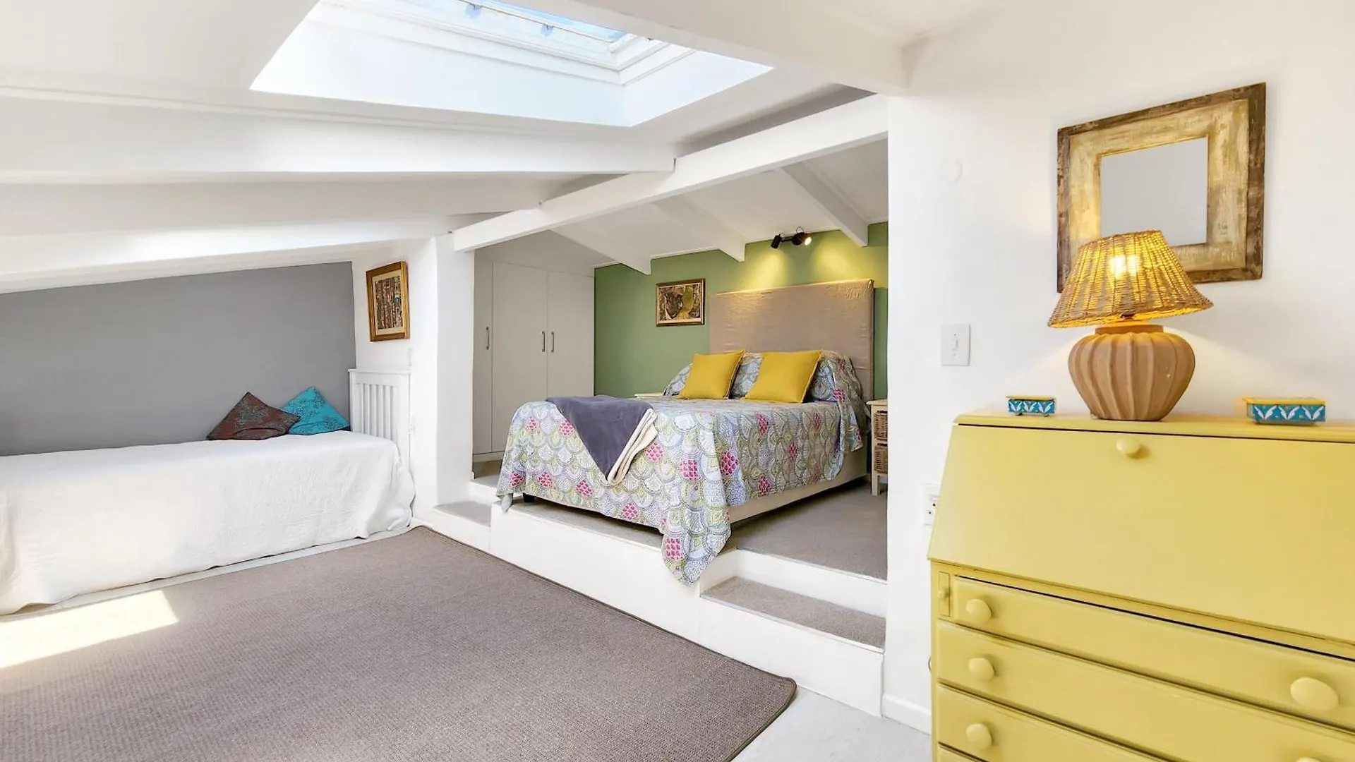 The Loft On Tudor Tokai 0*,